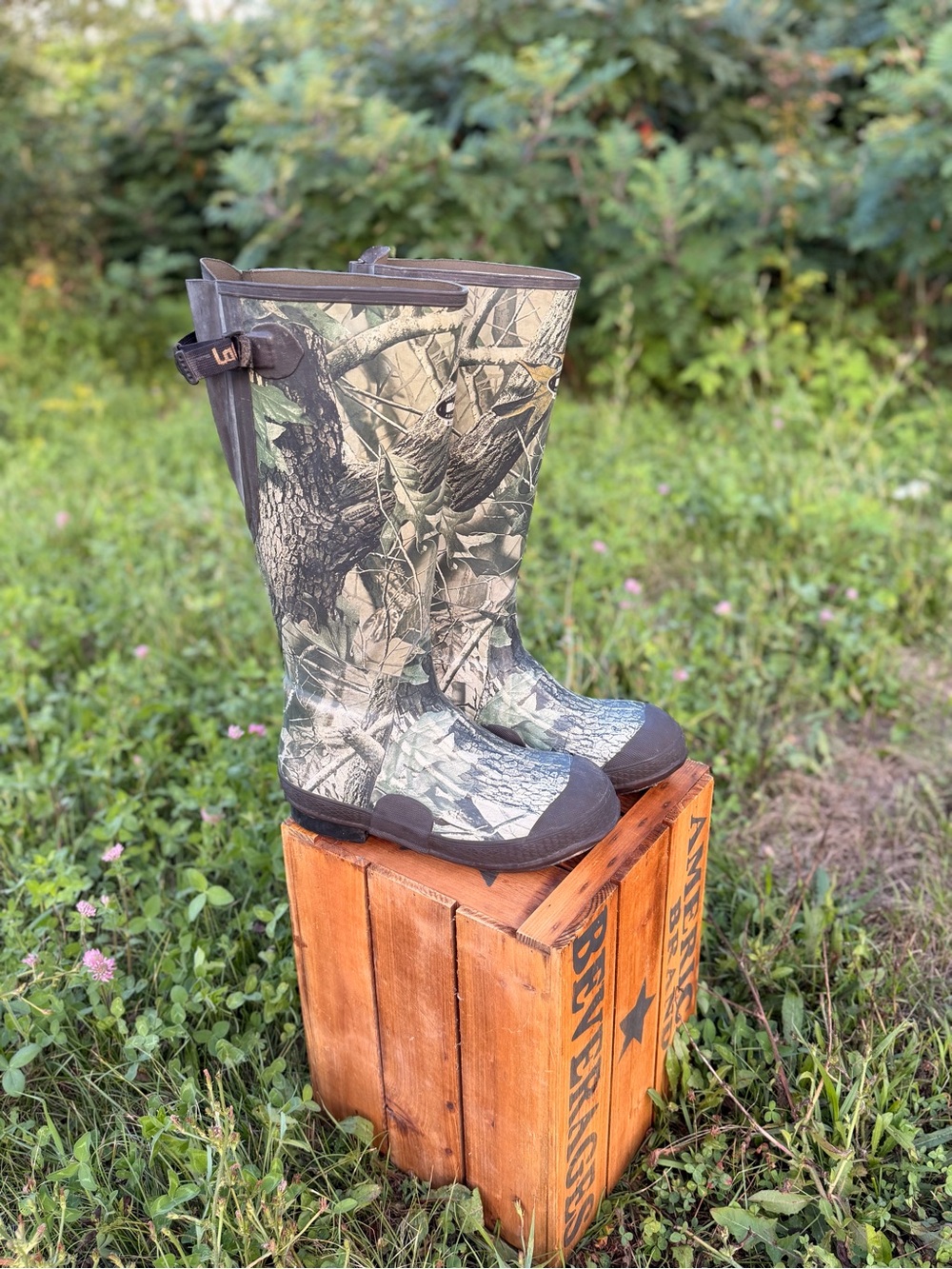 LaCrosse Burly - Camo Rubber Hunting Boots (size 8)